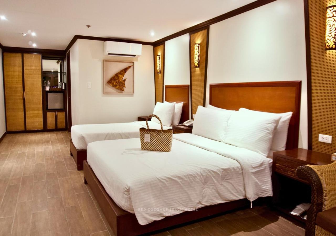 Red Coconut Beach Hotel Boracay Balabag  Exterior foto